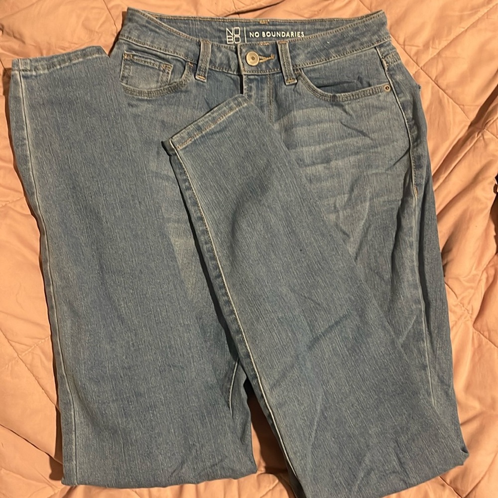 these jeans are super comfortable and perfect for going out for lunch!